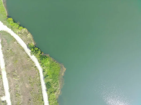 Letecký Pohled Shora Dolů Jezero Dahamilnuris Slunečného Dne — Stock fotografie