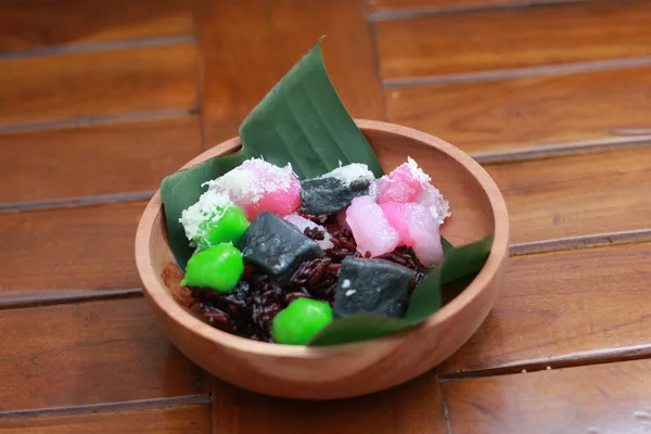 Close Traditional Indonesian Food Called Cenil Has Bright Color Chewy — Foto Stock