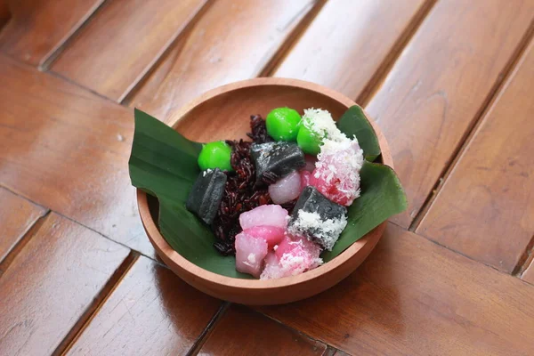 Close Traditional Indonesian Food Called Cenil Has Bright Color Chewy — Stockfoto