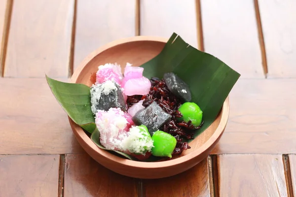 Close Traditional Indonesian Food Called Cenil Has Bright Color Chewy — 图库照片