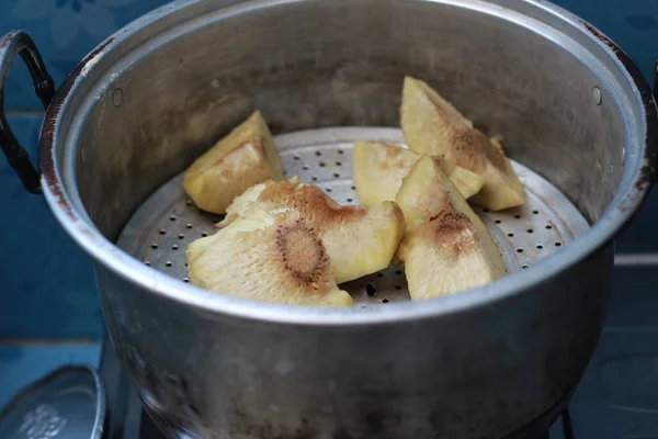 Photo Boiled Breadfruit Concept Photo Indonesian Food — Stockfoto