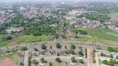 Bogor, Endonezya. 16 Ekim 2022 'de, Endonezya' nın Bogor şehrinde güneşli bir günde Pakansari Stadyumu 'nun hava görüntüsü..