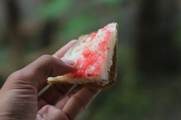 Sengkulun Egy Hagyományos Indonéz Étel Rizslisztből Reszelt Kókuszdióból — Stock Fotó