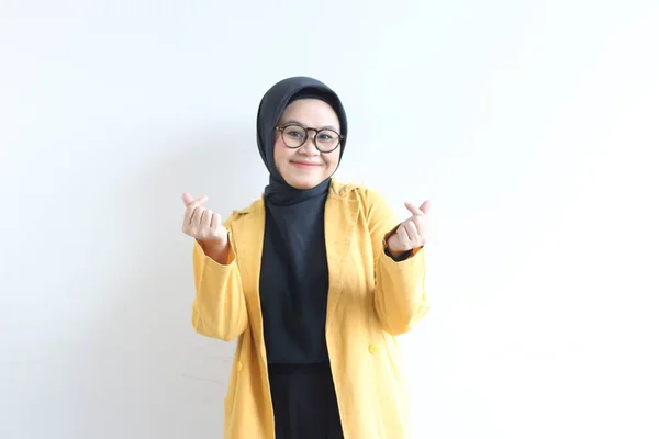 Hermosa Joven Mujer Musulmana Asiática Con Gafas Chaqueta Amarilla Gestos —  Fotos de Stock