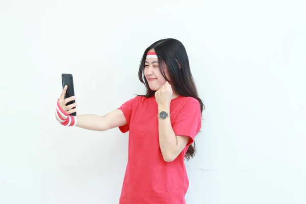 Retrato Bela Mulher Asiática Vestindo Roupa Vermelha Celebrando Indonésia Independência — Fotografia de Stock