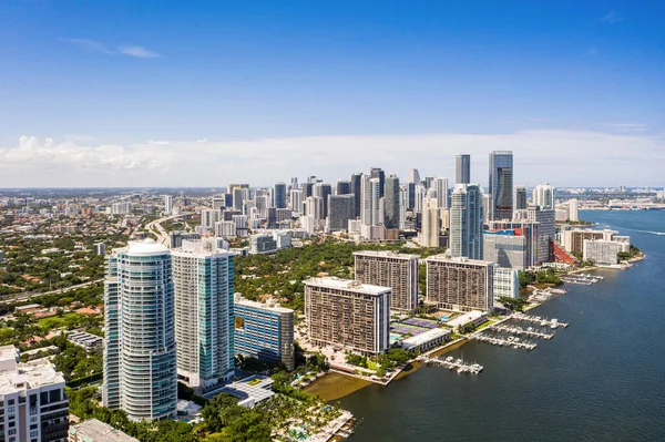 Flygfoto Ett Bostadsområde Med Båtar Båtar Och Havet Miami Beach — Stockfoto
