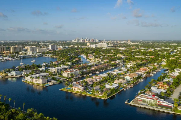 Légi Drón Kilátás Miami Strand Modern Épületek Háttérben Kék Kék — Stock Fotó