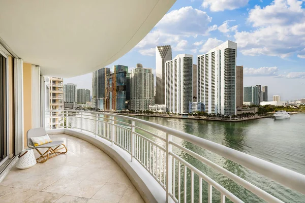 Vista Desde Balcón Isla Brickell Key Miami Edificios Modernos Torres — Foto de Stock