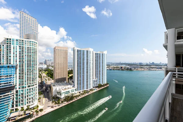 Balcony Shot Brickell Key Area Lots Towers Modern Buildings Commercial — Stock Photo, Image