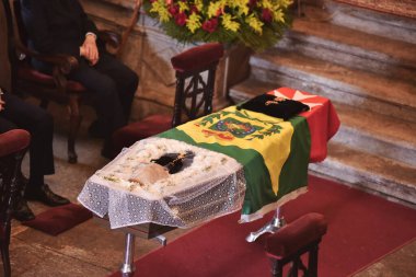 Rio de Janeiro, Brezilya - 11.09.2024: Brezilya Prensi Dom Antonio de Orleans e Braganca için cenaze ve uyanış ayini, Brezilya 'nın Rio de Janeiro şehrinde bulunan İmparatorluk Kardeşliği Kilisesi' nde kutlandı..