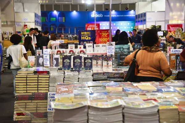 41. Uluslararası Kitap Bienali 'nin bu Cuma Rio de Janeiro' da açılışı. Etkinlikte ulusal ve uluslararası edebiyattan çok sayıda tanınmış yazar bir araya geliyor. Rio de Janeiro, Brezilya: 06.13.2025