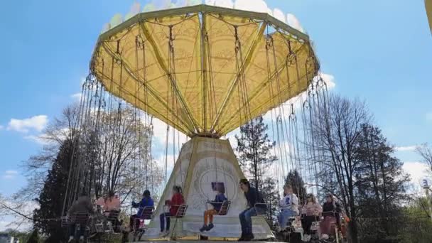 2023 폴란드 실레지아 보이드 레전디아 하늘을 도시의 어린이와 성인들을 즐거운 — 비디오