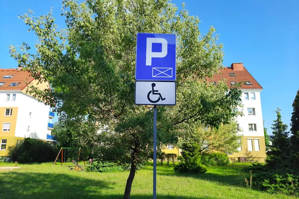 Koncepcja Parkingów Miejsc Dla Osób Niepełnosprawnych Projekt Miejski Universal Design — Zdjęcie stockowe