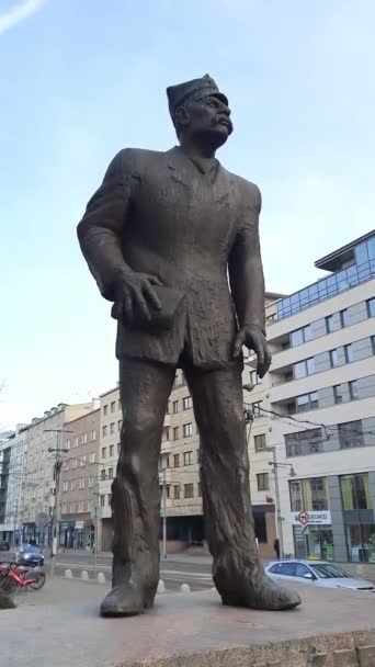 Statue Antoni Abraham Sur Place Kaszubski Sites Historiques Pologne Euro — Video