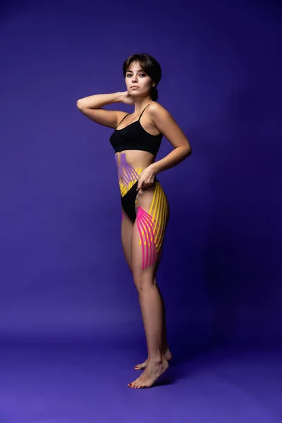 Taśma Estetyczna Usuwania Cellulitu Leczenie Cellulitem Pielęgnacja Ciała Nowoczesne Leczenie — Zdjęcie stockowe