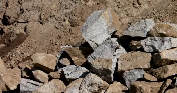 Bloques Piedra Para Construcción Carreteras India Los Bloques Piedra Producen — Vídeo de stock