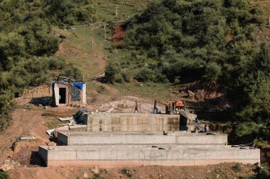 bir binanın temelini atmak. Yüksek kalite fotoğraf