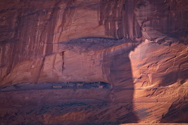 Habitações Penhascos Canyon Chelle Arizona Geologia Incrível Mostrando Sol Sombra — Fotografia de Stock