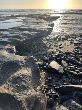 Deniz kıyısının güzel manzarası