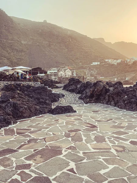 Dağların güzel manzarası