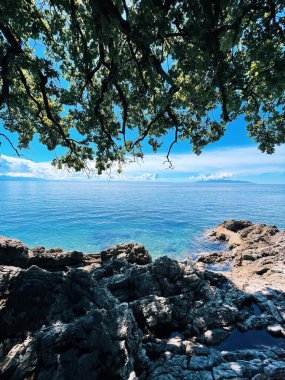 Deniz manzarası çok güzel. Doğa