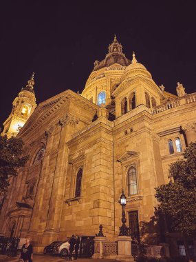 Aziz Paul Katedrali, Prag 'da gece manzarası, Çech Cumhuriyeti