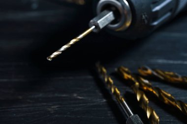 Matkap burguları ahşap tablo