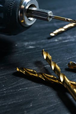 Matkap burguları ahşap tablo