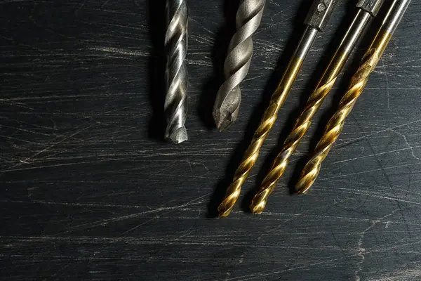 Matkap burguları ahşap tablo