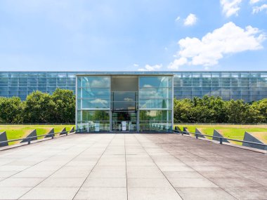 Japonya 'nın Kyoto Eyaleti, Seika-cho' daki Ulusal Senato Kütüphanesi 'nden Kansai-kan. (08-22-2024 'te çekildi)