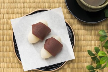 Japon Dango tatlısı, aya bakmak, Japon kültürü.