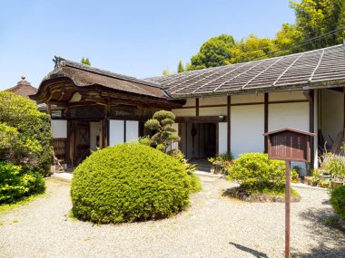 Tenri şehrindeki Chougakuji tapınağı, Japonya 'daki Nara ili. (05-13-2025 'te çekildi.)