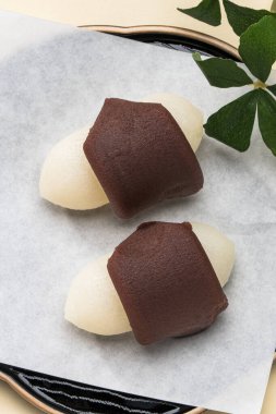 Japon Dango tatlısı, aya bakmak, Japon kültürü.