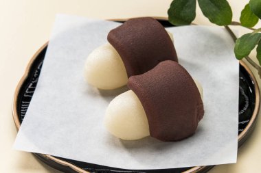 Japon Dango tatlısı, aya bakmak, Japon kültürü.