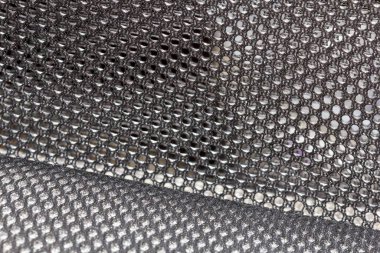 Koltuk matris deseni havalı görünüyor