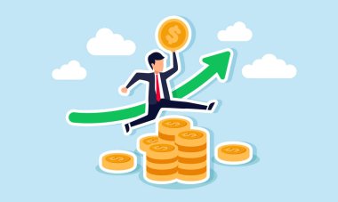 Emeklilik, yatırım fonları, borsa dönüşleri ve finansal kazanımların servetini artırmada başarı, zengin bir işadamı konsepti büyüme grafiğiyle bir yığın madeni paranın üzerine yükselir.