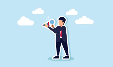 Piyasa büyümesini ve ekonomik gelişmeyi izlemek için şirket şeffaflık iş analizi, raporlar ve istatistikler, iş adamı konsepti büyüteç analizi grafiğinden bakıyor