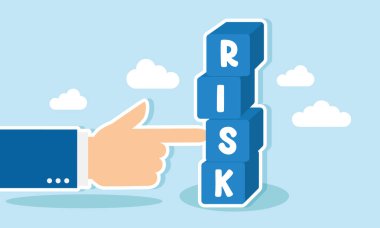 Bir el RISK etiketli bir yığın kutu itiyor, düşük riskli konfor bölgesinde kaldığını gösteriyor