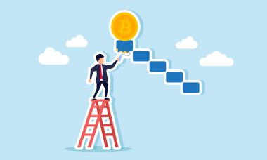 Bitcoin 'i destekleyen blokları boyamak için merdivene tırmanan bir işadamı bitcoin varlıklarını güvence altına alma çabalarını gösteriyor.