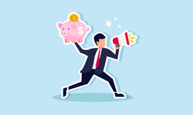 Bir işadamı megafonla bir domuz kumbarasını tanıtıyor. Halkı yatırım konusunda eğitmenin önemini anlatıyor.  