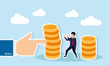 Bir işadamı, potansiyel yatırım varlığı kaybına karşı ihtiyatı gösteren ve devrilmek üzere olan bir yığın madeni parayı iten bir ele karşı tetikte olur.