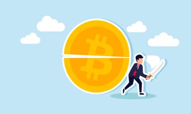 İş adamının samuray kılıcıyla bir bitcoin 'i ikiye bölmesi, bitcoin değerini daha uygun hale getirmek için bölünmüş bir zincir çizimi.