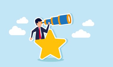 Bir iş adamı, bir yıldızın üzerinden iş reytinglerini ve kalitesini artırmak için stratejileri gözlemleyip analiz etmenin resimlerini çizer.