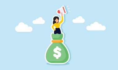 Para çantasının tepesinden bir şey anons eden bir iş kadını megafon kaldırarak, uygun mali yönetim stratejilerinde eğitimin bir örneğini sunar.