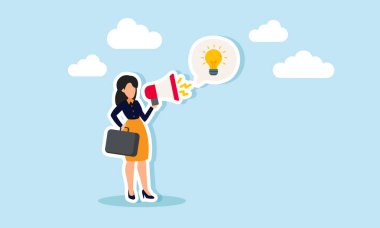 Bir iş kadını megafonla yüksek sesle konuşur, ampulle etiketlenmiş bir diyalog yaratır, tanıtım, eğitim veya ticari yeniliklerin önemi hakkında farkındalık yaratır.