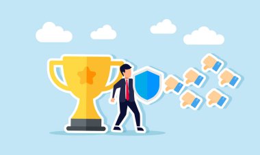 Bir iş adamı, bir kupayı beğenmediği birkaç yüz ifadesinin saldırılarından, hizmet ve ürün kalitesini garanti altına alan illüstrasyonlardan korumaya çalışan bir kalkan tutuyor.