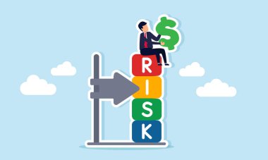 Risk göstergesi üzerinde oturan işadamı, ticari mali yatırımın yönetiminde risk hesaplamasının dolar işareti örneklerini tutuyor