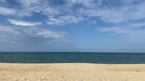 해안의 날입니다 화창한 경치가 아름다운 지평선 — 비디오