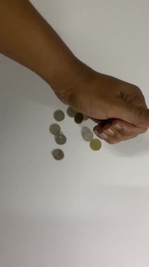 Finans parası, iş nakit para sayımı büyüme ekonomisi yığını tasarrufu. Madeni para yatırımı finansal zenginlik kar elde etmek zengin bankacılık bütçesi.