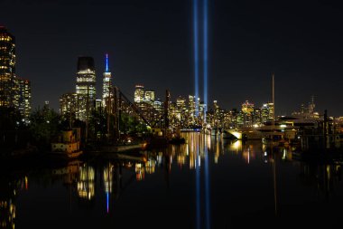 Manhattan 'ın gece manzarası, New York, ABD